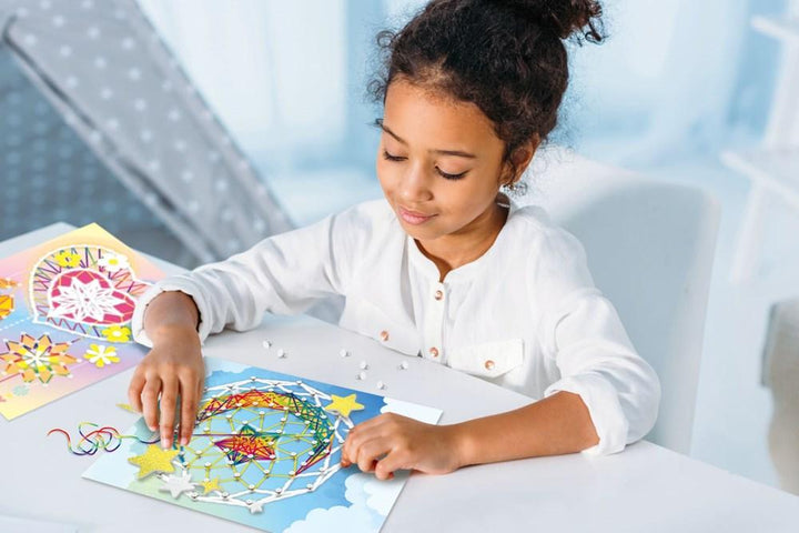 Avenir String Art - Dream Catcher - #HolaNanu#NDIS #creativekids