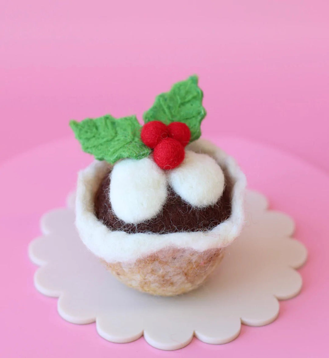 Juni Moon Christmas Pudding Muffin - #HolaNanu#NDIS #creativekids
