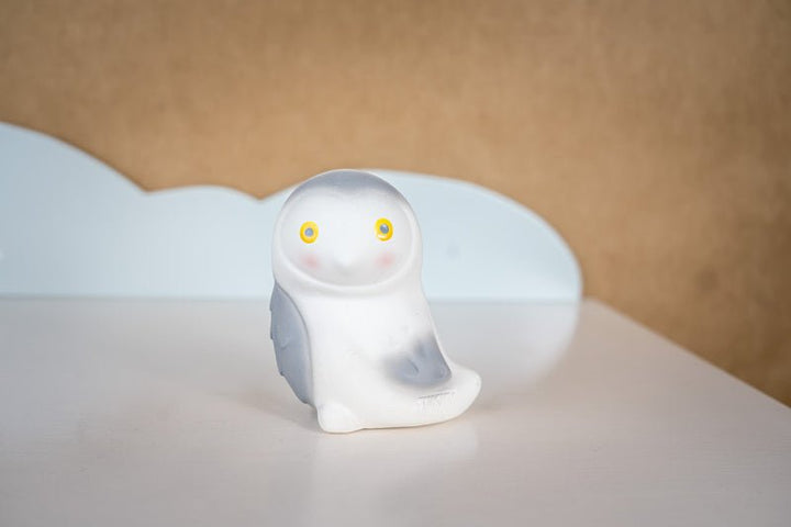 Tikiri Rubber Snowy Owl Arctic Animal - #HolaNanu#NDIS #creativekids