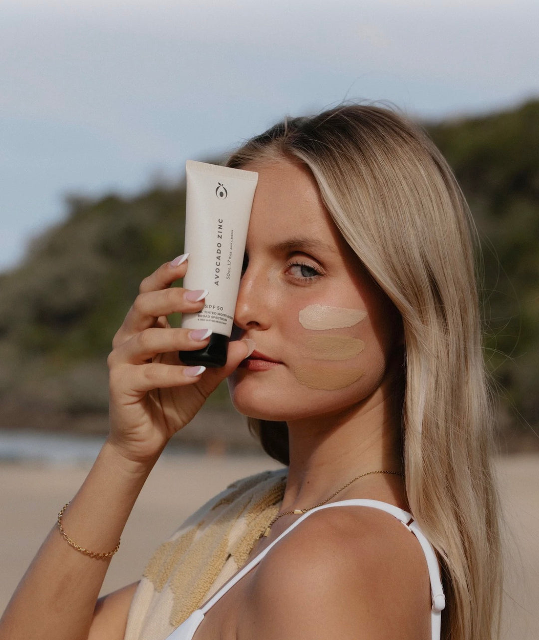Avocado Zinc Spf 50 Natural Tinted Moisturiser