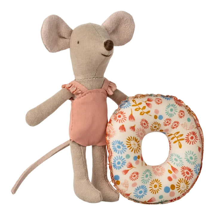 Maileg Beach Mouse Little Sister with Float Flower