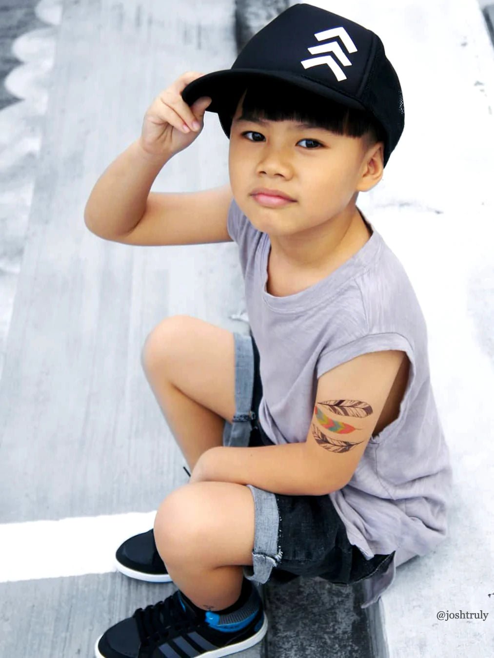 Ducky Street Feathers Temporary Tattoos - #HolaNanu#NDIS #creativekids