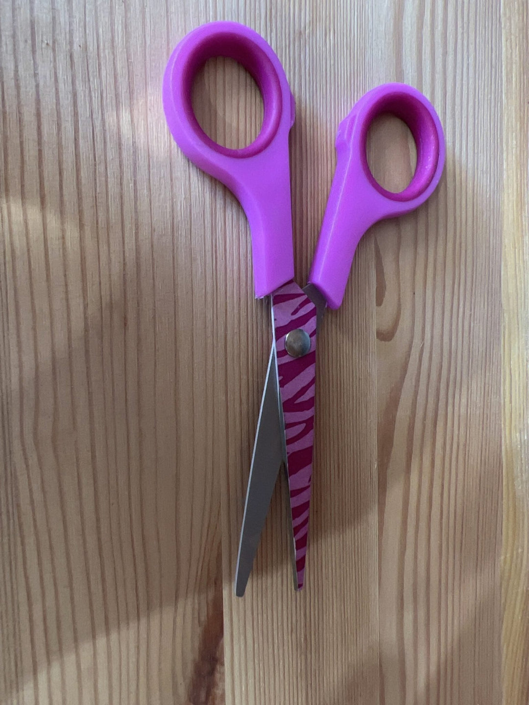 Faber-Castell Pointed Tip Scissors - Pink - #HolaNanu#NDIS #creativekids