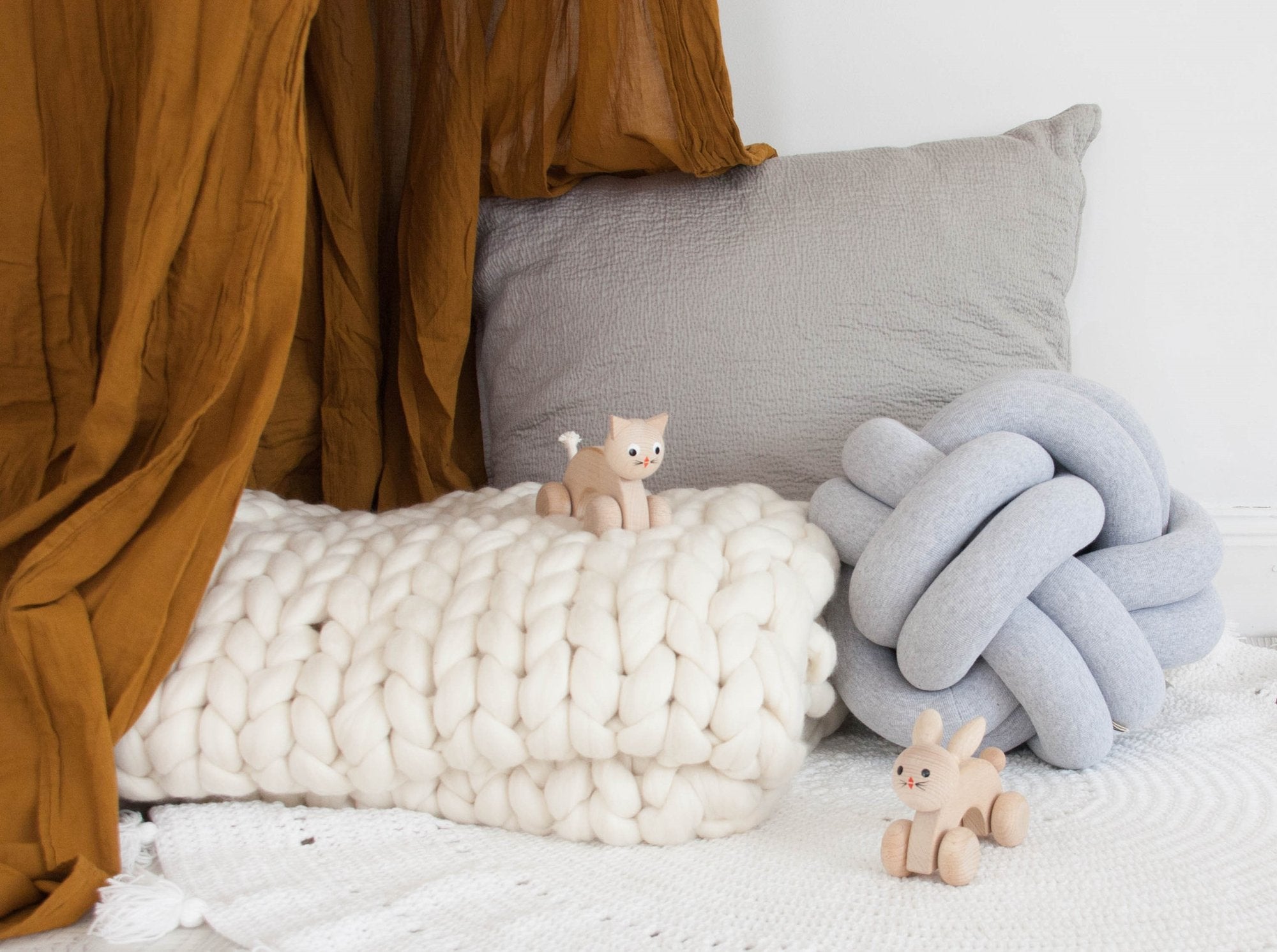 Wooden Push Along Rabbit – Hola Nanu